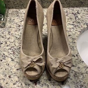Tory Burch Jackie Gold Canvas Espadrille Wedge